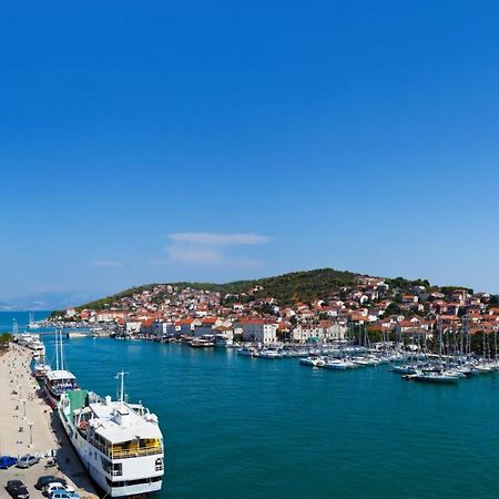 Apartment In Okrug Gornji With Seaview, Terrace, Air Condition, Wifi Trogir Luaran gambar