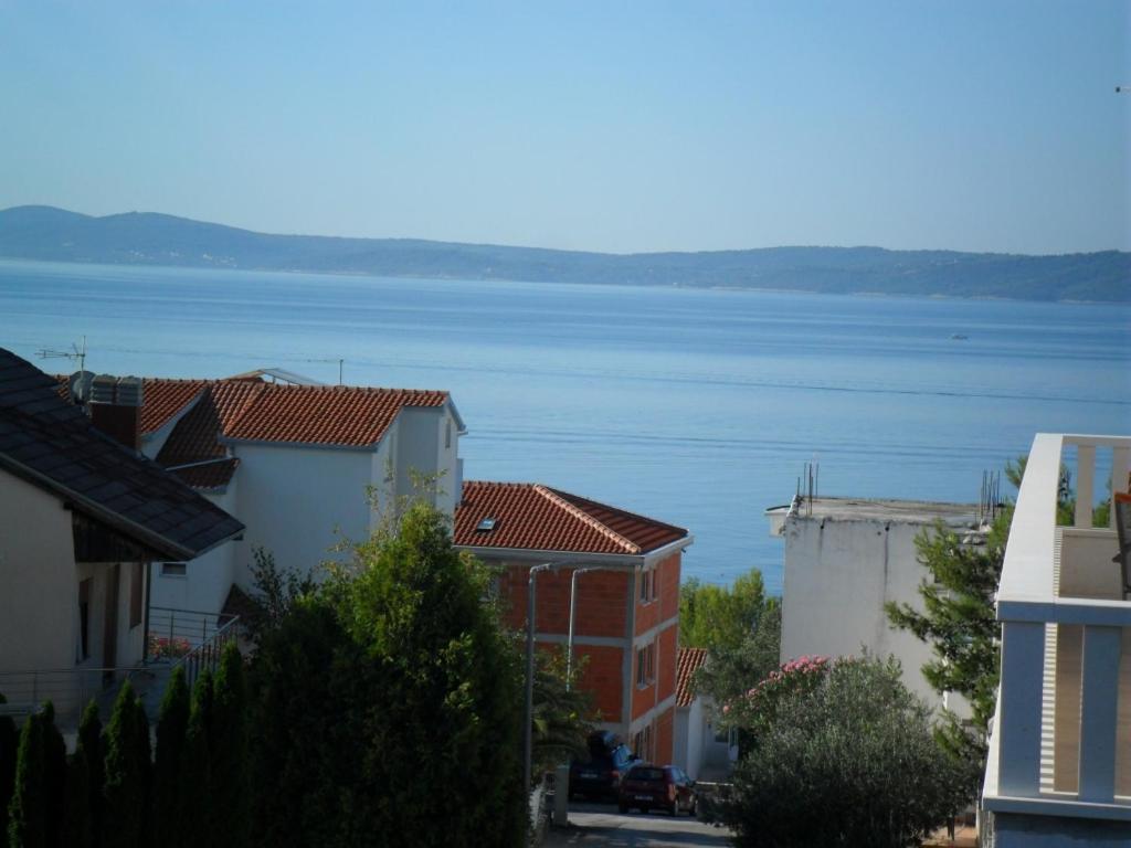 Apartment In Okrug Gornji With Seaview, Terrace, Air Condition, Wifi Trogir Luaran gambar