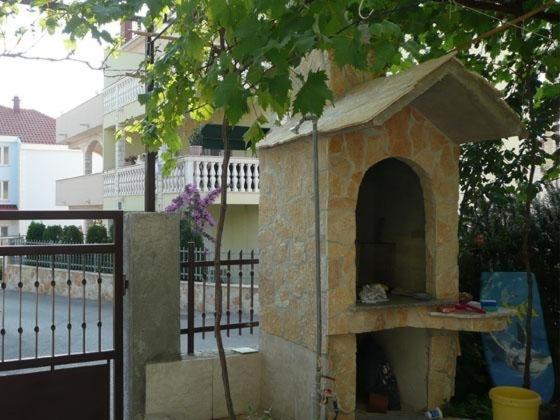 Apartment In Okrug Gornji With Seaview, Terrace, Air Condition, Wifi Trogir Luaran gambar