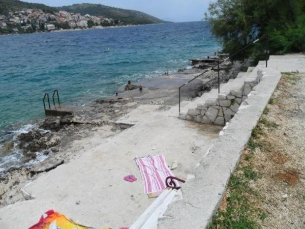 Apartment In Okrug Gornji With Seaview, Terrace, Air Condition, Wifi Trogir Luaran gambar